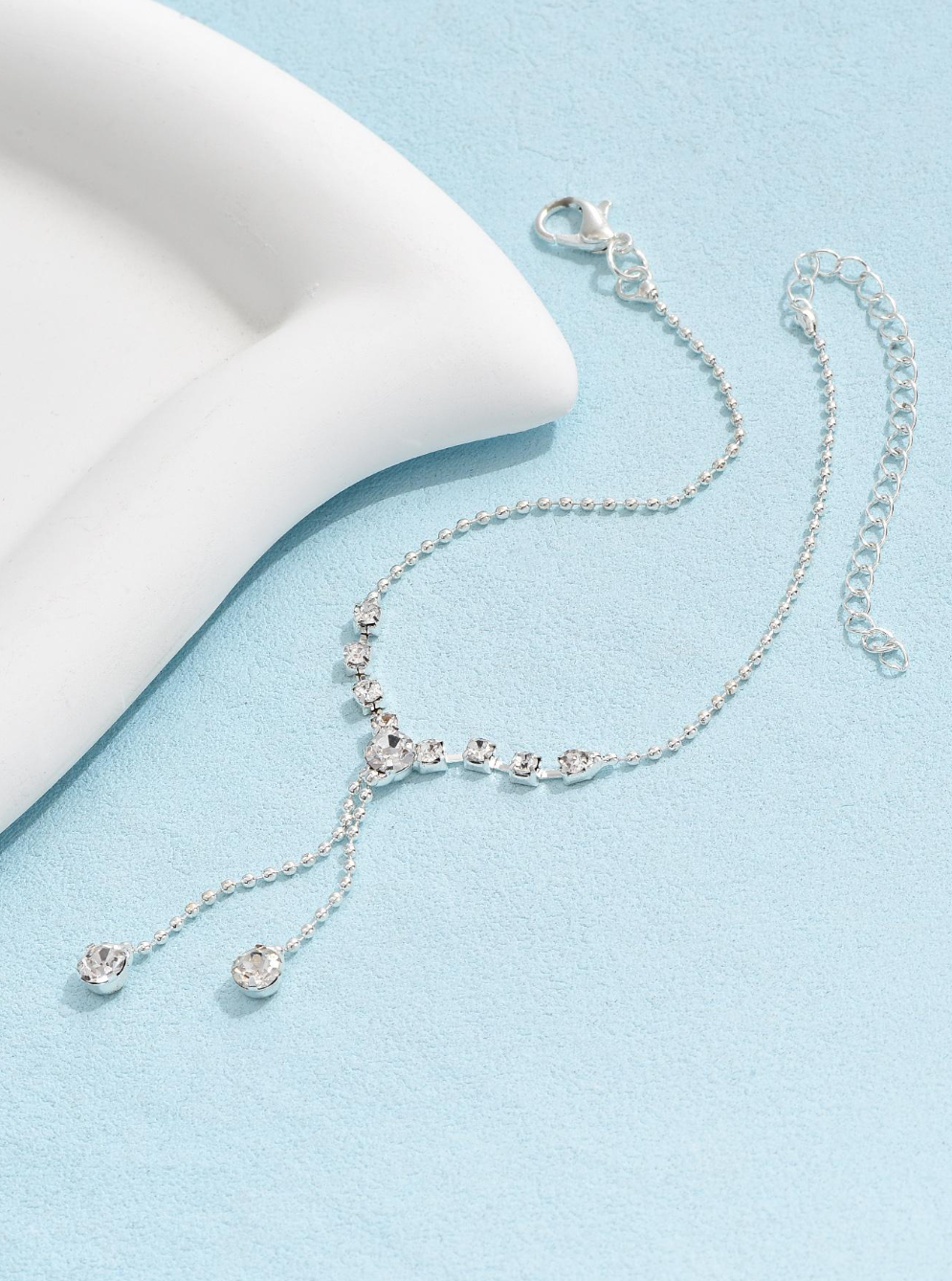 Bijou de Cheville en Cuivre – Style Élégant avec Détails en Strass