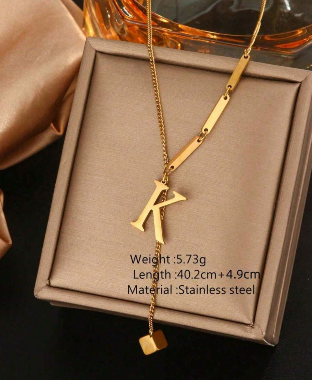 Collier Lettre Doré en Acier Inoxydable