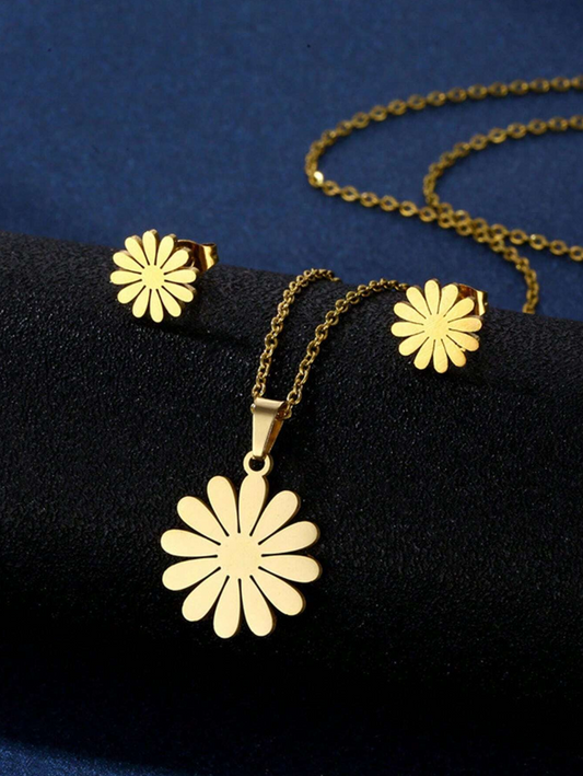 Ensemble de deux boucles d’oreilles et un pendentif en forme de marguerite  en acier inoxydable