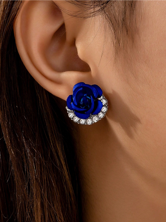 Boucles d’oreilles en forme de fleur de rose bleue cristalline